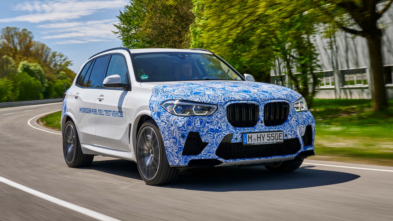 aria-label="BMW i Hydrogen SUV 9"